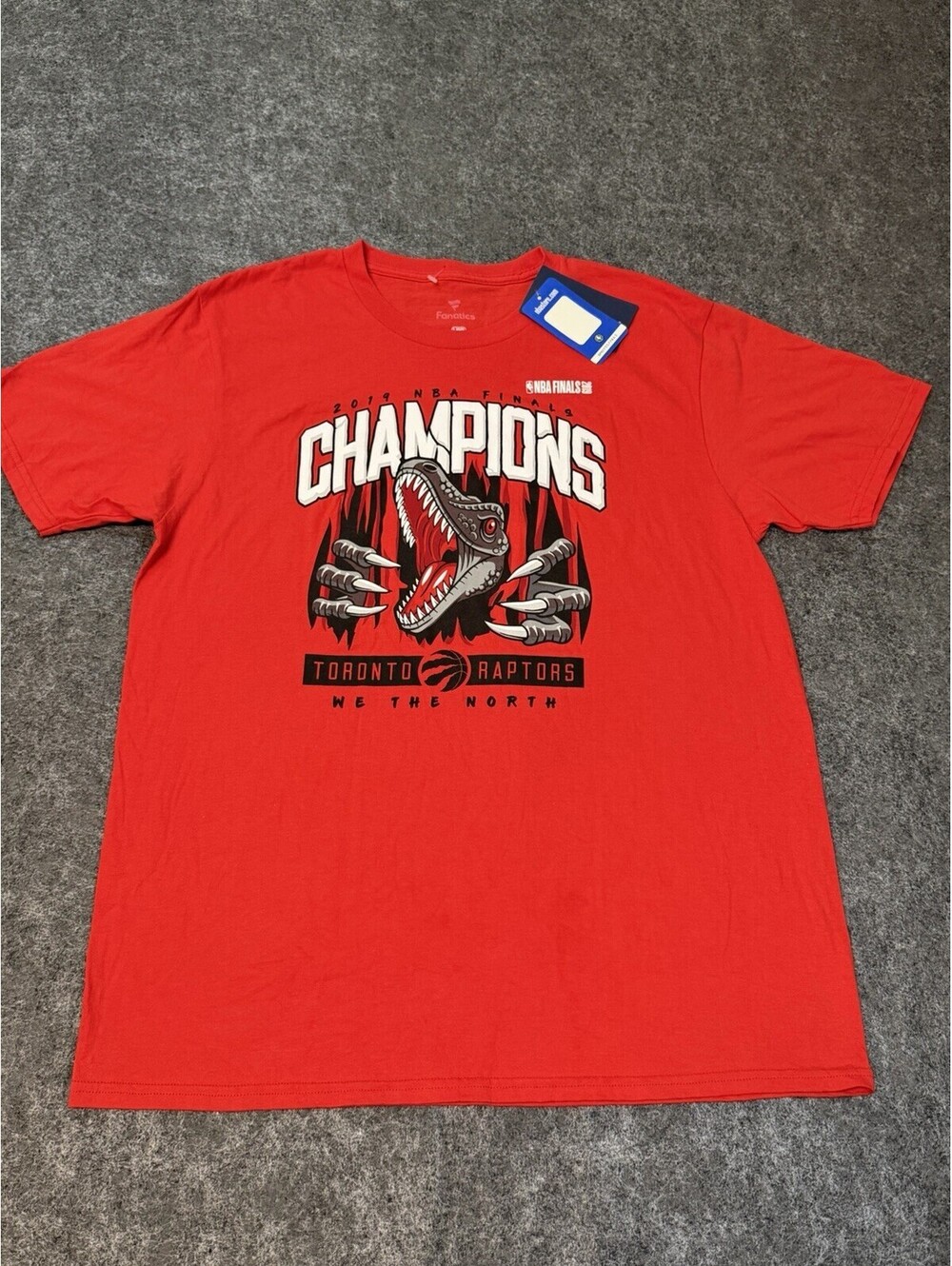 Toronto Raptors 2019 NBA Finals Champions Fanatics Mens Large Red T-Shirt NWT